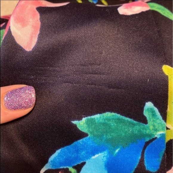 Chaps Black Floral Fit & Flare Scuba Dress 6 Small - Picture 9 of 9